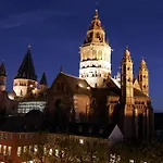 City-hotel Neubrunnenhof 3* マインツ