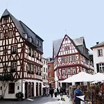 City-hotel Neubrunnenhof ホテル