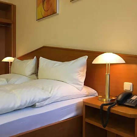 City-hotel Neubrunnenhof Szálloda