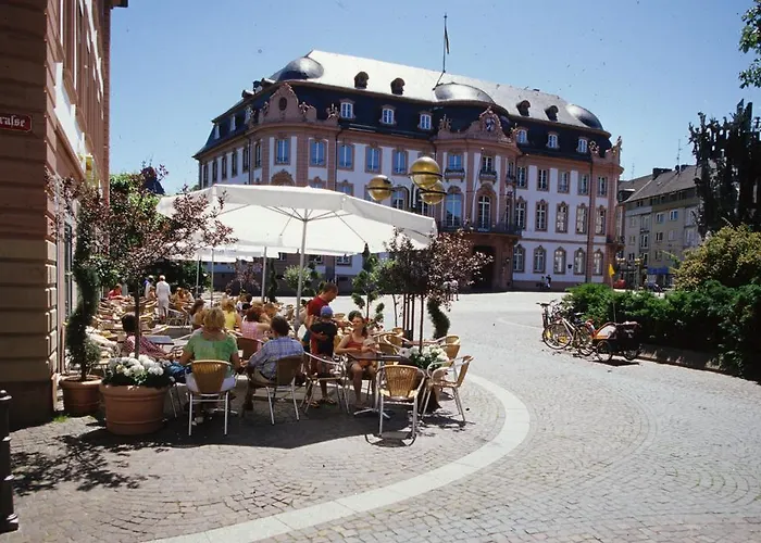 City-hotel Neubrunnenhof 3*