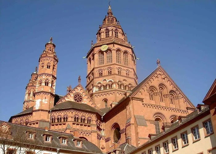 Szálloda City-hotel Neubrunnenhof 3*