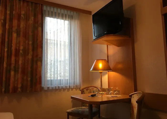 Szálloda City-hotel Neubrunnenhof 3*